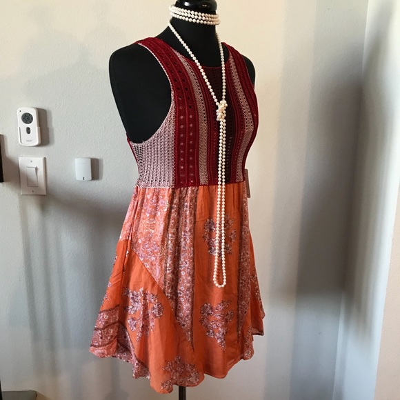 FREE PEOPLE Boho Crochet Mini Dress - Picture 4 of 9